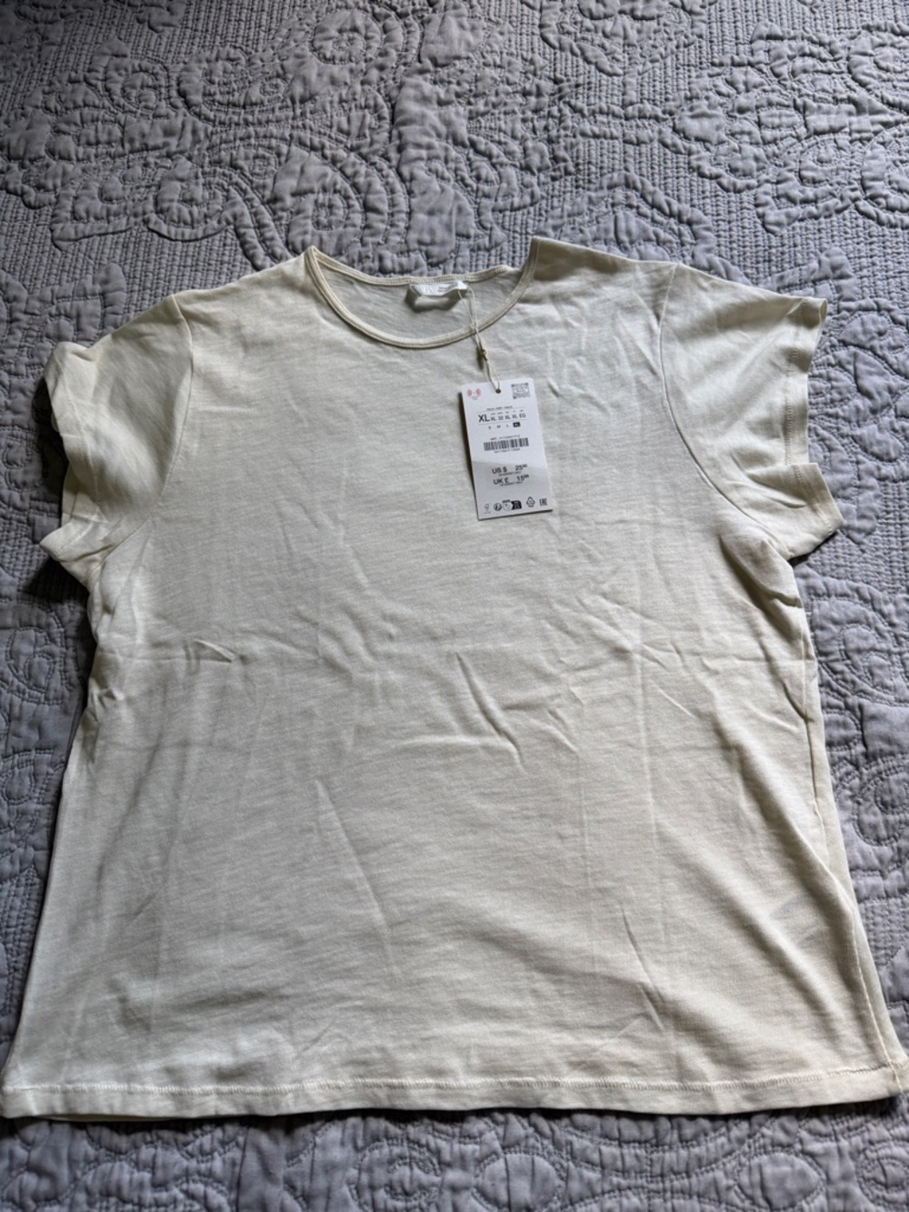 NWT Zara Short Sleeve Textured T-Shirt Ecru XL - Picture 3 of 6